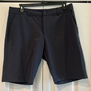 Hang Ten dri-fit shorts size 36